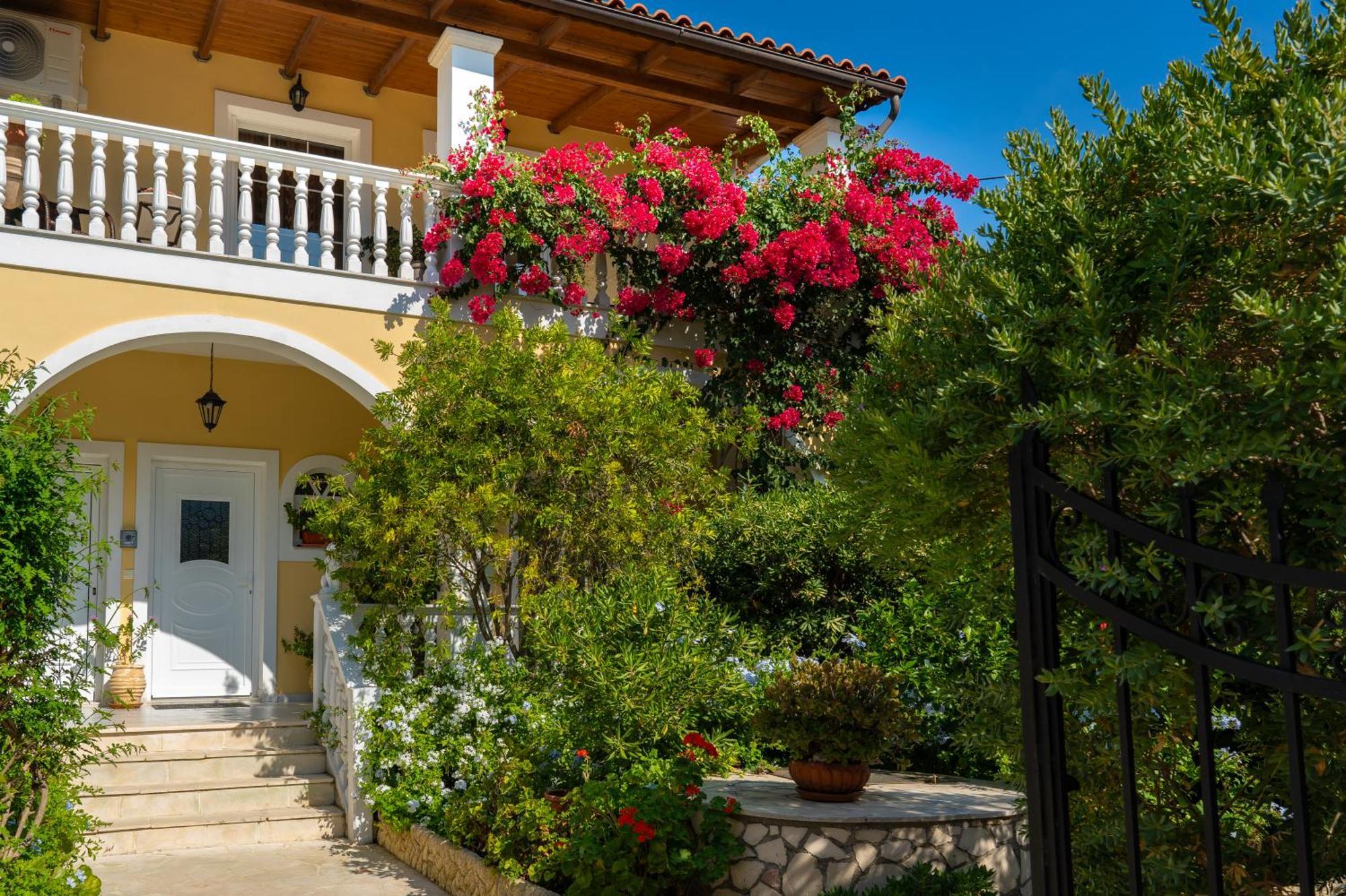 Villa Dionysios Keri Exteriér fotografie